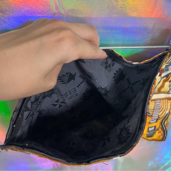 Vintage handmade groovy guitars quilt backpack with matching coin purse - Picture 7 of 9